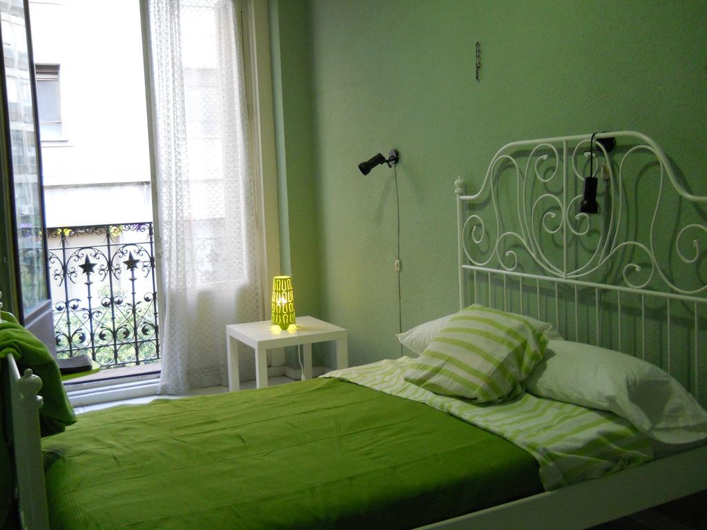 San Juan Hostel Madrid Rum bild
