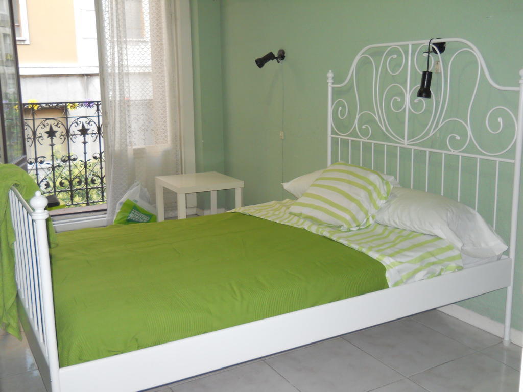 San Juan Hostel Madrid Rum bild